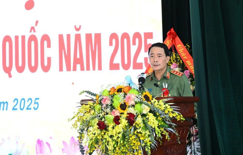 Deputy Minister Le Quoc Hung attends “All People Protecting National Security” Festival in Bac Ninh -0