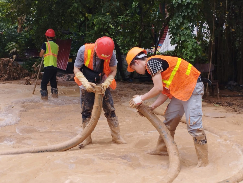 Đã khắc phục xong hiện tượng bùn lại trào lên mặt đất trong quá trình khoan hầm dự án đường sắt đô thị -0