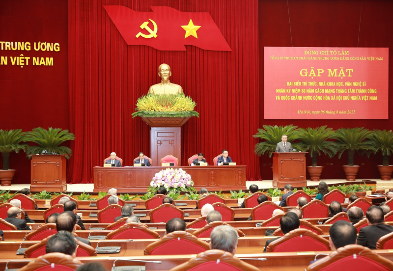 Trí thức, nhà khoa học, văn nghệ sĩ là những người giữ lửa, lan tỏa giá trị, tinh thần, bản sắc Việt -0