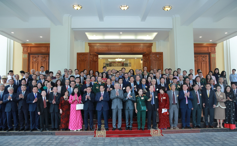 Trí thức, nhà khoa học, văn nghệ sĩ là những người giữ lửa, lan tỏa giá trị, tinh thần, bản sắc Việt -0