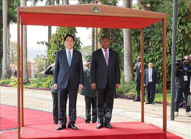 Lễ đón Chủ tịch nước Lương Cường thăm cấp Nhà nước Cộng hòa Angola -0