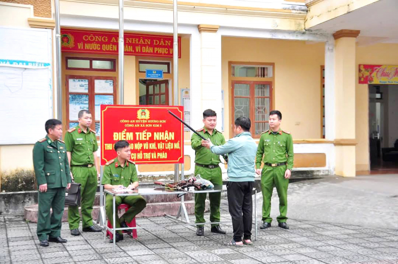 Trưởng Công an xã biên giới được tôn vinh điển hình tiên tiến toàn lực lượng CAND -0