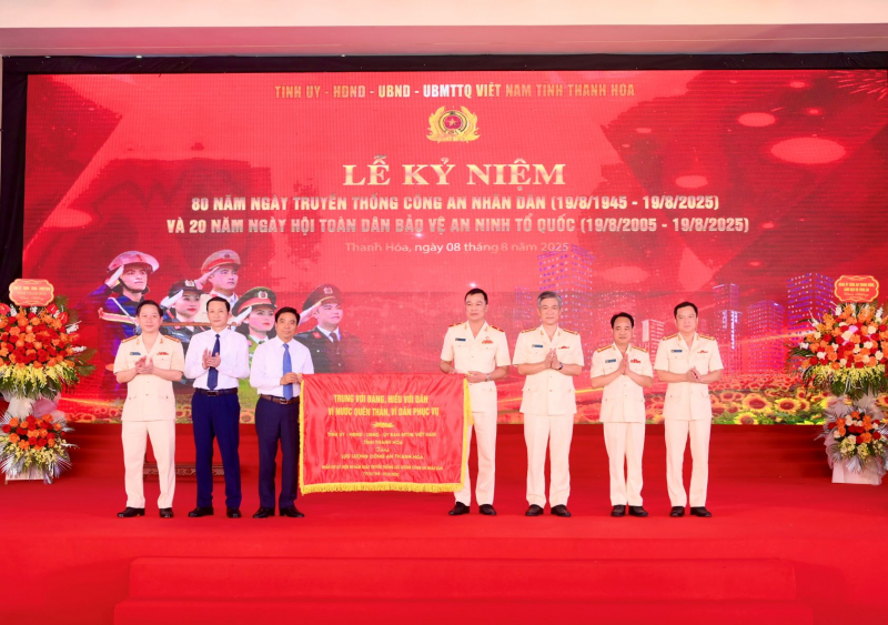 Thanh Hóa: Khí thế, tự hào Ngày truyền thống lực lượng CAND và Ngày hội toàn dân bảo vệ ANTQ -0