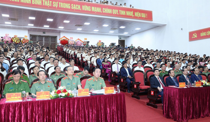Công an tỉnh Ninh Bình giữ vững vai trò nòng cốt trong đấu tranh phòng, chống tội phạm -0