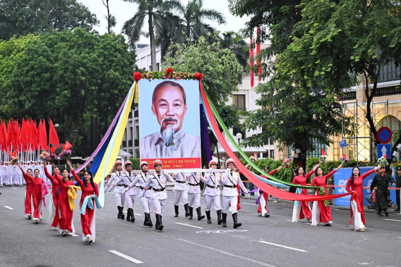 245 xe chuyên dụng của Công an Hà Nội diễu hành tại Ngày hội Vì Thủ đô bình yên -1