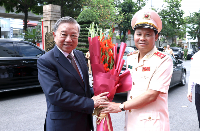 Tổng Bí thư thăm, làm vệc với Cục Cảnh sát Hình sự -0