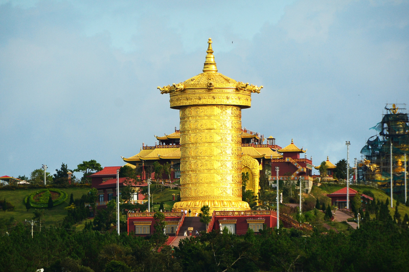 Samten Hills Dalat góp phần “đánh thức” vùng đất khô cằn -0