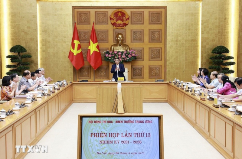 Thủ tướng Phạm Minh Chính: Khen thưởng kịp thời các thành tích đặc biệt -0