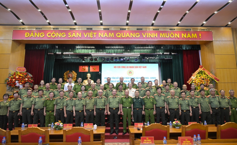 Tôn vinh 114 tập thể, cá nhân hội viên Cựu CAND điển hình tiên tiến trong phong trào thi đua đặc biệt -0