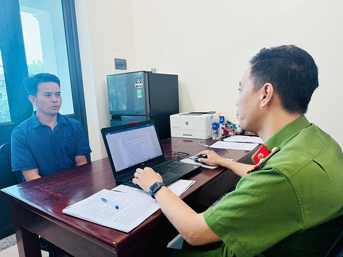 Giao xe máy cho con gây tai nạn chết người -0