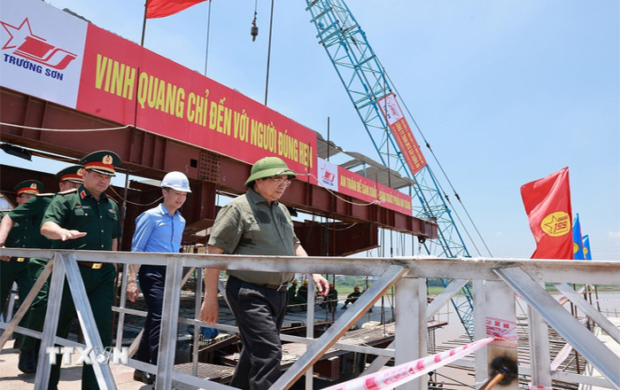Thủ tướng kiểm tra, thúc đẩy triển khai các dự án hạ tầng trên địa bàn Phú Thọ -0