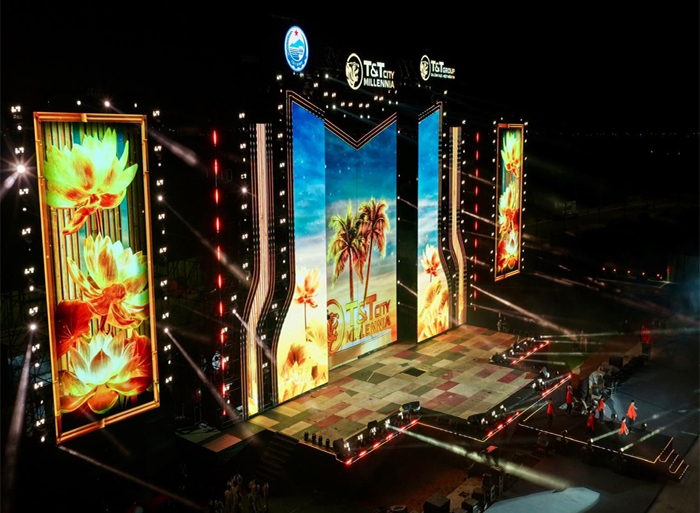 Thành phố Thiên niên kỷ T&T City Millennia bừng sáng trước đại nhạc hội -0