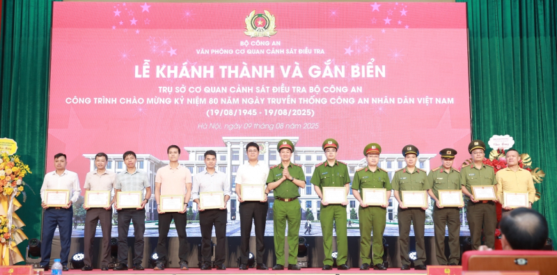 Khánh thành và gắn biển trụ sở Cơ quan CSĐT Bộ Công an -0