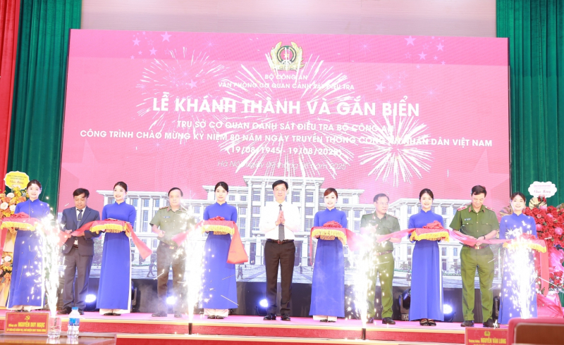 Khánh thành và gắn biển trụ sở Cơ quan CSĐT Bộ Công an -0