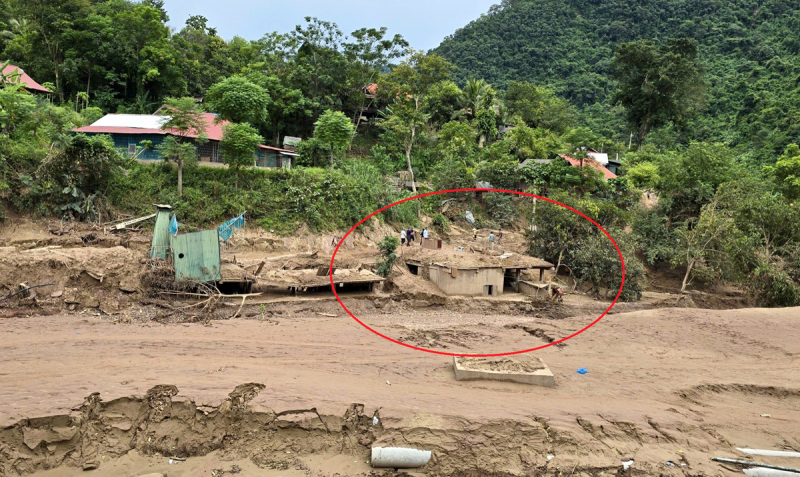 Ngành giáo dục Nghệ An chạy đua sau lũ để kịp khai giảng năm học mới -2