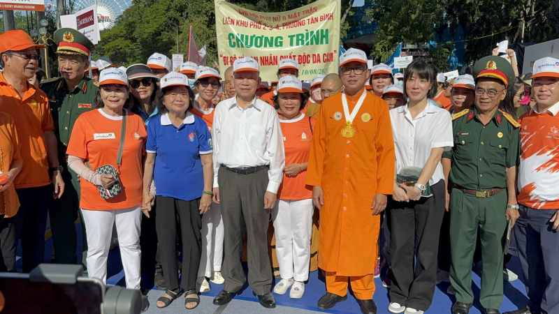 Hơn 5.000 người đi bộ “Vì nạn nhân chất độc da cam/dioxin” năm 2025 -0