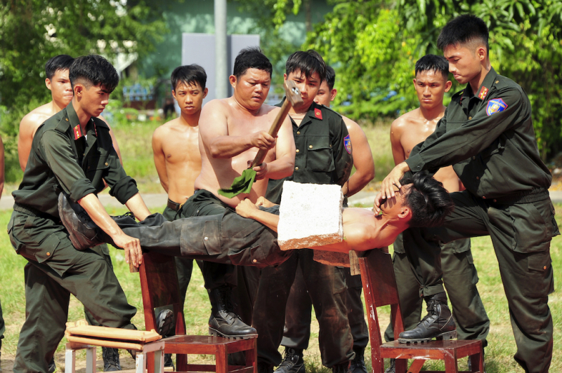 Mãn nhãn màn trình diễn của Cảnh sát cơ động Công an Đồng Tháp -2