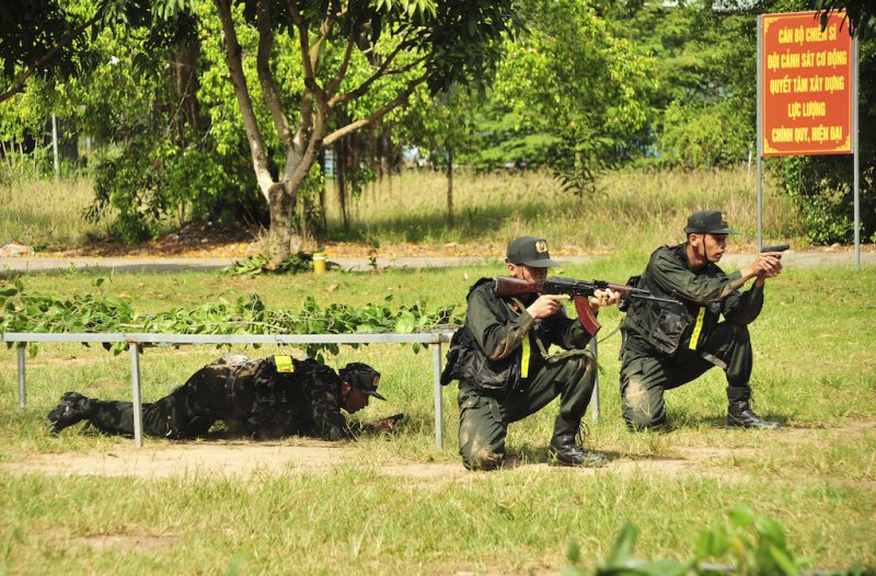 Mãn nhãn màn trình diễn của Cảnh sát cơ động Công an Đồng Tháp -3