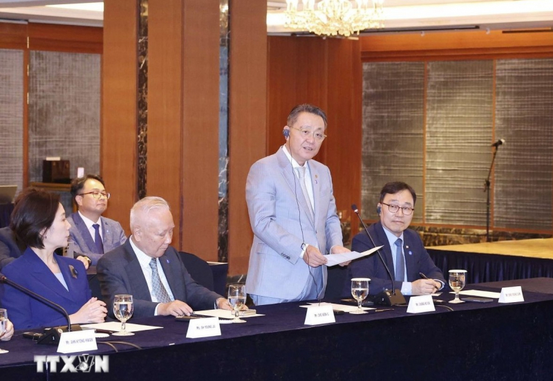 Tổng Bí thư Tô Lâm gặp những người bạn Hàn Quốc -0