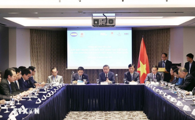 Tổng Bí thư gặp mặt thành viên Mạng lưới Đổi mới sáng tạo Việt Nam tại Hàn Quốc -0