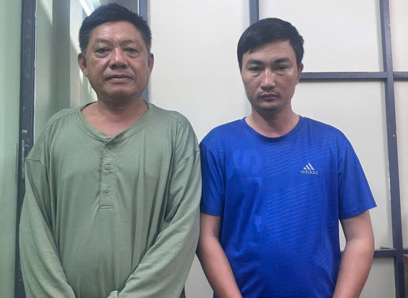 Công an TP Hồ Chí Minh thông tin về vụ hai người cầm gậy sắt đánh nhau giữa đường -0