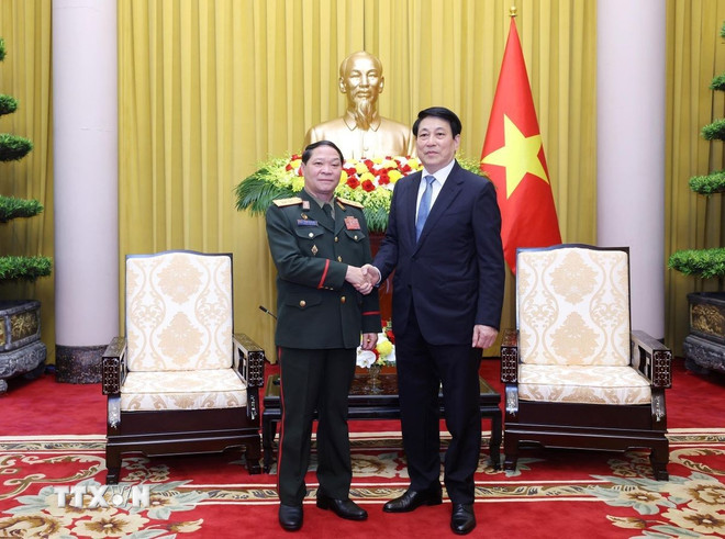 Chủ tịch nước tiếp Chủ nhiệm Tổng cục Chính trị Quân đội nhân dân Lào -0