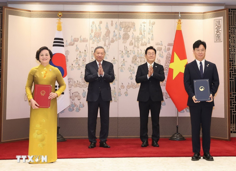 Tuyên bố chung về làm sâu sắc hơn Quan hệ đối tác chiến lược toàn diện Việt Nam - Hàn Quốc -0