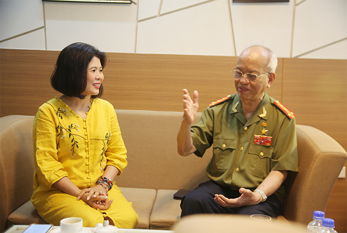 Kỷ nguyên mới phải có con người mới -0