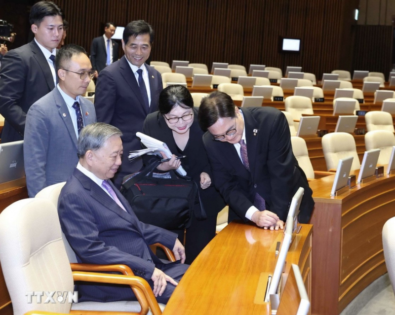 Tạo điều kiện cho kiều dân Việt Nam trở thành Nghị sỹ Quốc hội Hàn Quốc -0