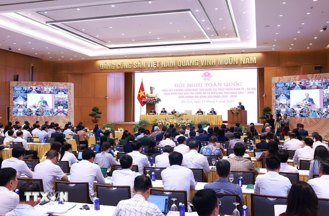 Thủ tướng: Việc thực hiện Chương trình phát triển KTXH vùng đồng bào dân tộc còn manh mún -0