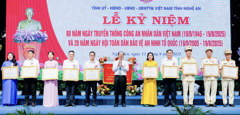 Công an Nghệ An: Phát huy truyền thống anh hùng, vững bước tiến vào kỷ nguyên phát triển mới -0
