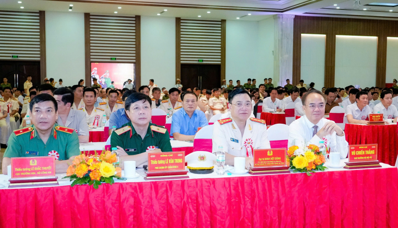 Công an Nghệ An: Phát huy truyền thống anh hùng, vững bước tiến vào kỷ nguyên phát triển mới -0