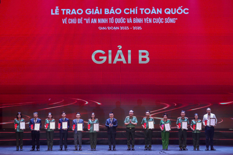 Giải báo chí toàn quốc “Vì An ninh Tổ quốc và bình yên cuộc sống” giai đoạn 2023 – 2025:  Tôn vinh các nhà báo “Tâm son, bút sắc” -0