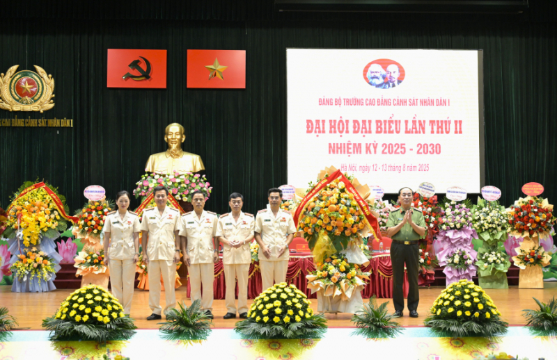 Xây dựng Trường Cao đẳng CSND I vững mạnh toàn diện, hoàn thành thắng lợi các nhiệm vụ đề ra