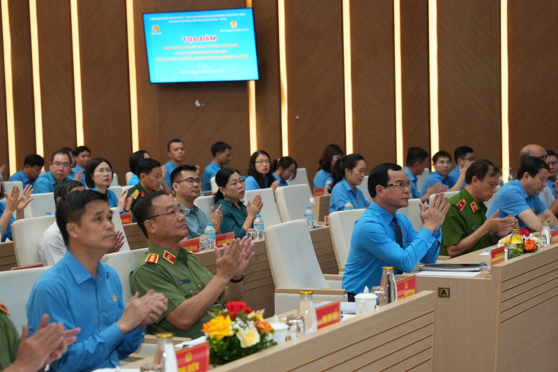 Nâng cao hiệu quả phối hợp giữa lực lượng CAND và tổ chức Công đoàn trong đảm bảo an ninh công nhân -0