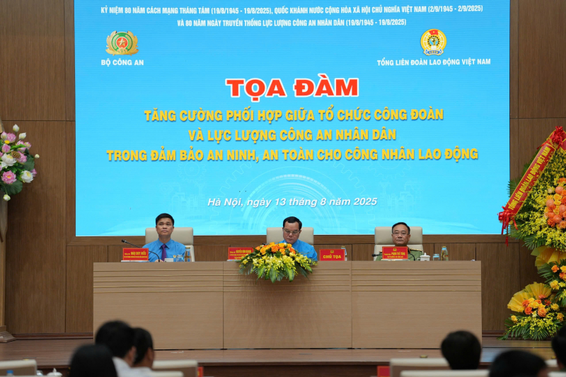 Nâng cao hiệu quả phối hợp giữa lực lượng CAND và tổ chức Công đoàn trong đảm bảo an ninh công nhân -0