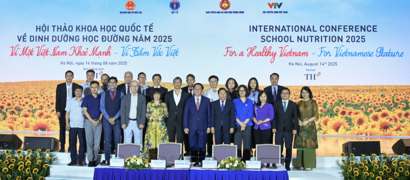 Hội thảo Quốc tế về dinh dưỡng học đường năm 2025: Từ tầm nhìn chiến lược đến hành động vì một Việt Nam khoẻ mạnh -0