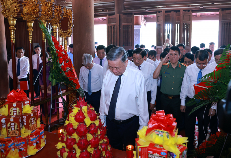 Phát huy sức mạnh toàn dân bảo vệ an ninh Tổ quốc trong kỷ nguyên mới -3