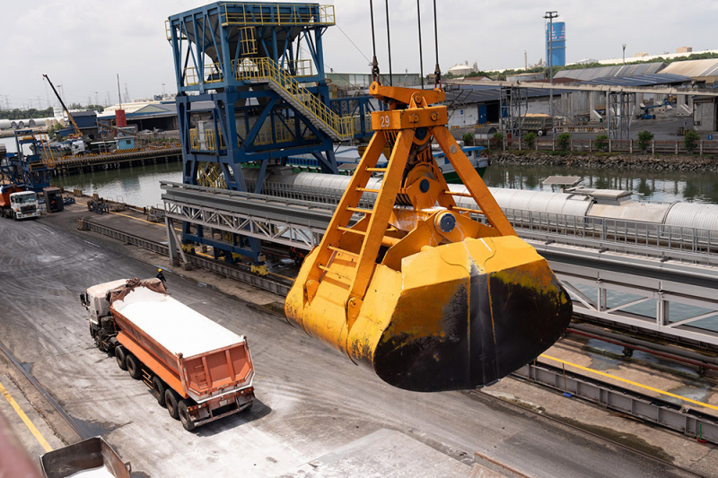 PVFCCo – Phú Mỹ đẩy mạnh xuất nhập khẩu phân bón, mở rộng thị trường và đa dạng hóa nguồn cung -0