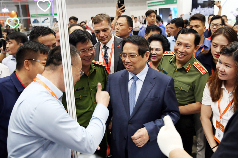 Thủ tướng ghi nhận, đánh giá cao những chiến công, sự hy sinh của lực lượng Cảnh sát PCCC&CNCH -0