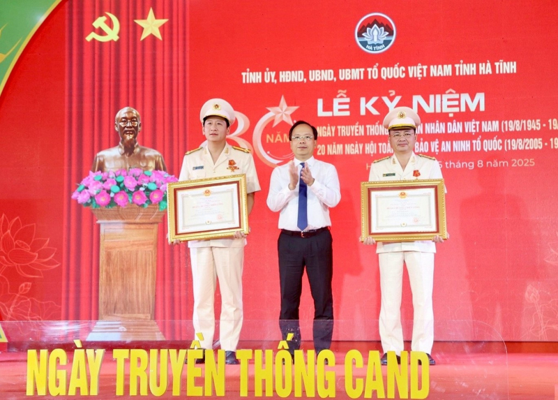 Công an Hà Tĩnh kỷ niệm trọng thể 80 năm truyền thống lực lượng CAND -0