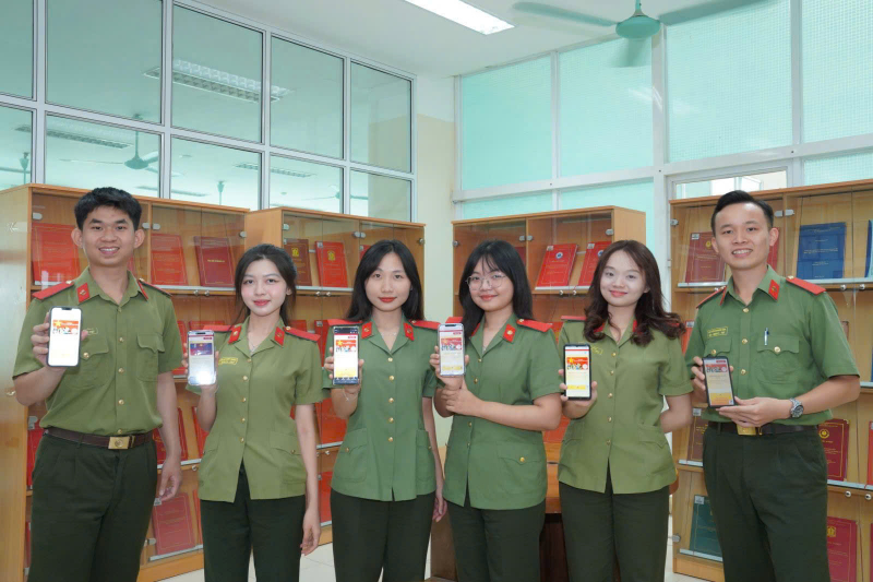 Ra mắt chương trình bình dân học vụ số trong CAND -0