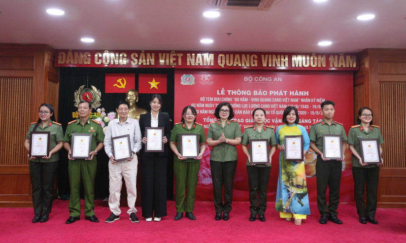 Trao giải Cuộc vận động sáng tác truyện ngắn và ký “CAND - 80 năm xây dựng, chiến đấu và trưởng thành” -0