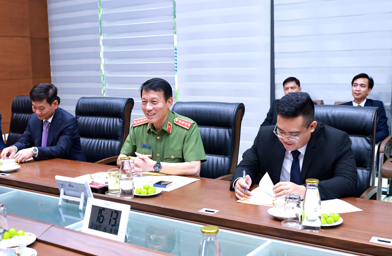 Bộ Công an Việt Nam và Bộ Nội vụ Cuba thúc đẩy hợp tác toàn diện, sâu sắc -0