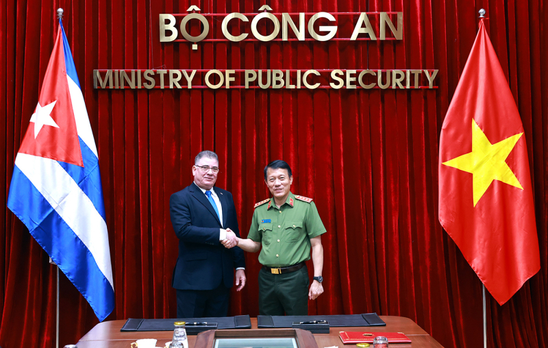 Bộ Công an Việt Nam và Bộ Nội vụ Cuba thúc đẩy hợp tác toàn diện, sâu sắc -0