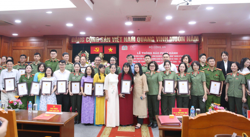 Trao giải Cuộc vận động sáng tác truyện ngắn và ký “CAND - 80 năm xây dựng, chiến đấu và trưởng thành” -0