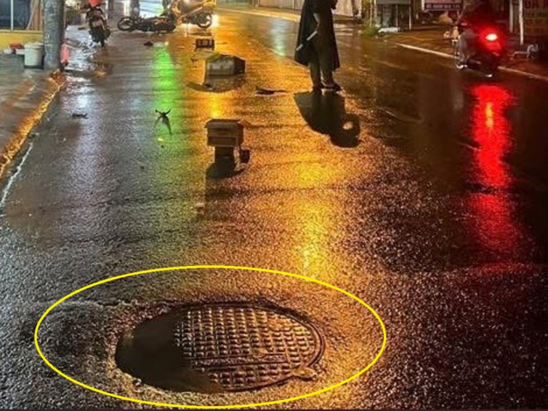 Nghi trượt nắp cống trong mưa, nam sinh viên bị xe ben kéo đi hàng trăm mét -0