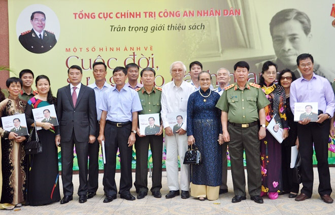 Những kỷ niệm sâu sắc về Bộ trưởng Lê Minh Hương -0