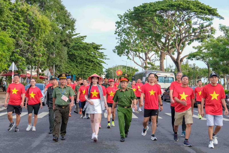 Các địa phương hưởng ứng chương trình “Cùng Việt Nam tiến bước” -0