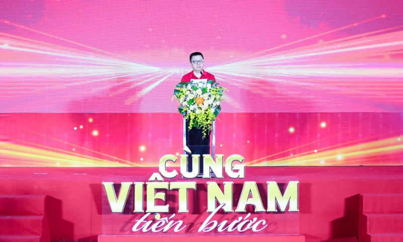 Bộ Công an cùng Báo Nhân Dân tổ chức Hoạt động đi bộ toàn quốc: 1 tỷ bước chân tiến vào kỷ nguyên mới -0